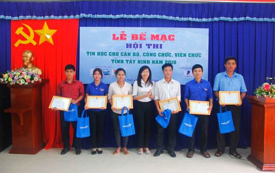 Hội thi tin học cho cán bộ, công chức, viên chức tỉnh Tây Ninh năm 2016