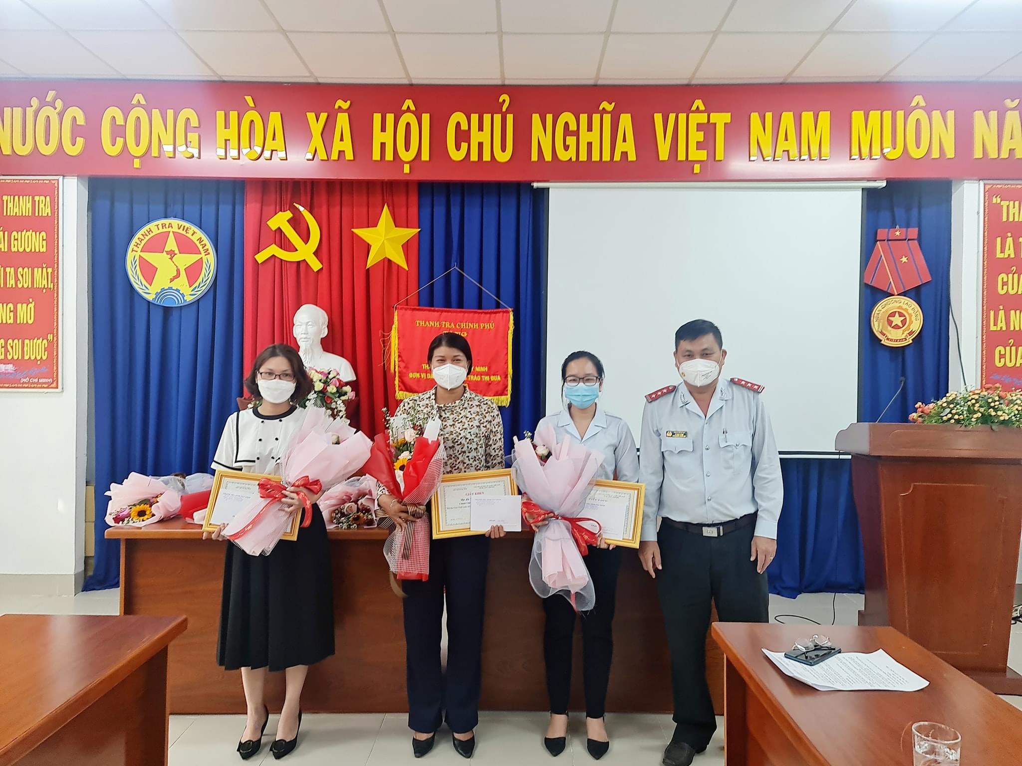 Công đoàn cơ sở Thanh tra tỉnh tổ chức trao giải cuộc thi ảnh 